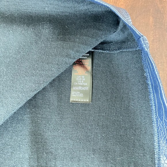 Topshop Dark Blue Faux Leather Croc Pencil Skirt Size 6 - Picture 7 of 7